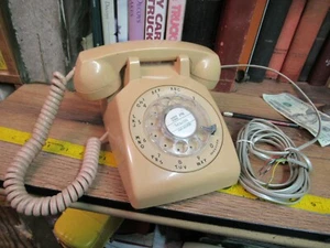 TELÉFONO DE ESCRITORIO DE ESFERA ROTATIVA BRONCEADO ITT CAMPL RETRO STROMBERG CARLSON - Imagen 1 de 9