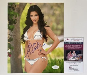 Kim Kardashian Authentic Hand Signed 8x10 Photo, JSA Authenticated Kardashians - Picture 1 of 4