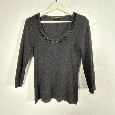 Top August Silk para mujer negro con cuentas cuello brillante tejido metálico manga 3/4 mediana Foto 1 de 4