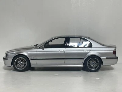 OTTO mobile 1/18 BMW (e39)M5 Silver(OT747B) - Image 1 of 4