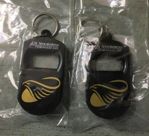 1 COPENHAGEN SNUFF TOBACCO ADVERTISING BEVERAGE/BOTTLE OPENER / KEY CHAIN NEW - Picture 1 of 3