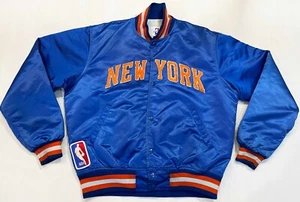 Vintage Starter NBA New York Knicks Bomber Satin Jacket L Blue USA Quilted - Picture 1 of 12