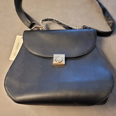 Handtasche Anna Field schwarz goldener Verschluss Henkelneu - Bild 1 von 4