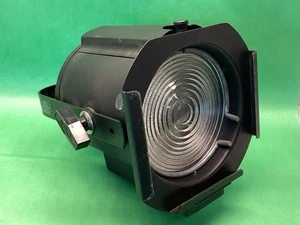 Altman 65Q Stage Studio Theater Light 6" Adjustable Fresnel Lamp w Gel Holder - Picture 1 of 5