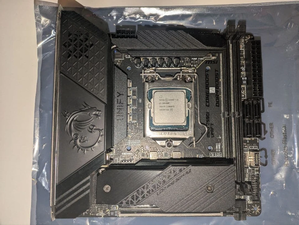 Placa madre Msi Meg Z590i Intel I5 10400f CPU 500 GB SSD paquete Mini Itx juegos Foto 1 de 4