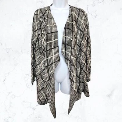 Suéter Cárdigan Lumiere Blanco y Negro Tejido Cascada Frente Abierto Talla S Foto 1 de 4