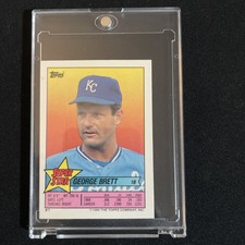1989 Topps Super Star Sticker Card George Brett - #1 - Kansas City Royals