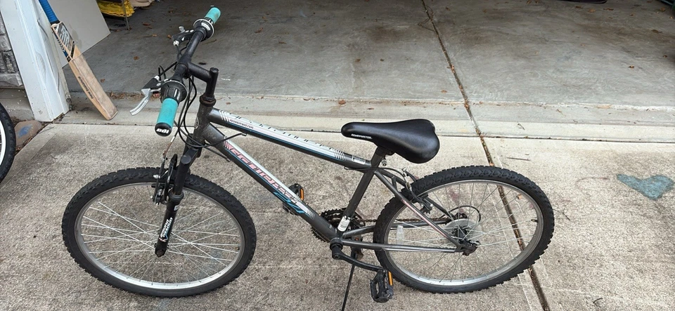 Bicicleta de montaña Road Master Granite Peak de 26 pulgadas para hombre Foto 1 de 1