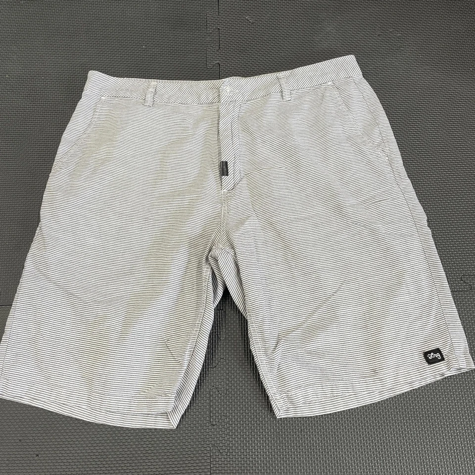 Shorts masculino LRG Lifted Research Group 38 cinza listra branca linho verão chino - Imagem 1 de 4