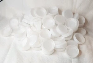 Plastic Bottle Cap. 95 Pieces Plastic Bottle Caps. - Picture 1 of 4