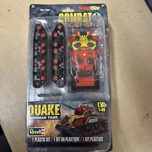 Tanque Sherman Revell 1754 escala 1/48 Snap Tite M4 “Quake” prepintado - Imagen 1 de 4