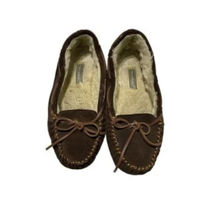 Tamarac Womens Brown Suede Moccasin Slippers With Fur Lining - Picture 1 of 8