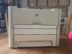 HP LaserJet 1160 A4 USB Parallel Compact Desktop Mono Laser Printer Q5933A - Afbeelding 1 van 8