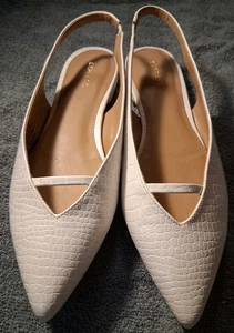 Express White Sandals Sling Back Pointed Toe White Size 10M RN#552857 - Picture 1 of 17