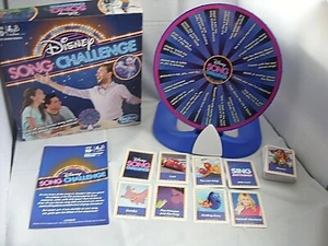Disney Song Challenge Hasbro singendes Partyspiel Familie lustiges Brettspiel komplett - Bild 1 von 6