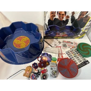BeyBlade Metal Masters Triple Battle Set Only At Toys R Us Complete-Box Damage - Picture 1 of 15