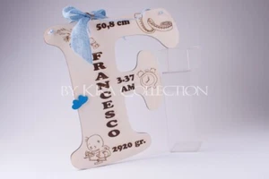 Fiocco nascita in legno PERSONALIZZATO LETTERA INIZIALE Laser Bambini - Foto 1 di 5