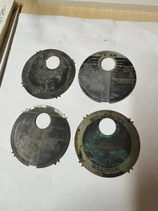 4 BOYCE MOTOMETER TEMPERATURE PLATES DIAMETER: 2 1/4 INCH -- #31 - Picture 1 of 2