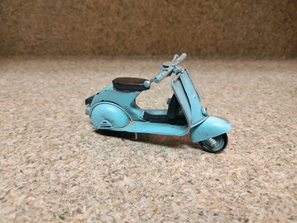 Rare Vintage Metal Italian Vespa Blue Scooter Small Scale Model Motorcycle  - Image 1 of 4