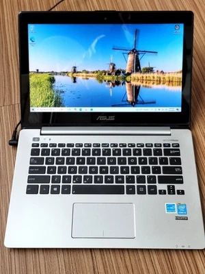 Asus Vivobook 13.3" Pantalla Táctil Windows 10 / i5-4200U 1.60GHz / 500GB / Q301L Foto 1 de 4
