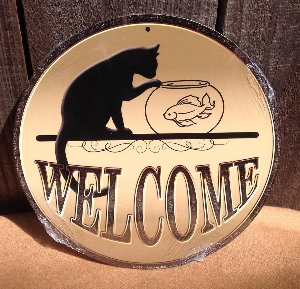 Welcome Cat Playing With Fishbowl Round Sign Vintage Garage Bar Decor Old Rustic - Image 1 of 1