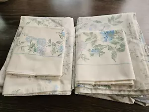 Vintage 2 pairs Single Bed Sheet Sets Flower Power Blue - Picture 1 of 3