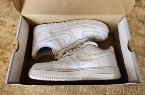 Nike Air Force 1 '07 Women's US 9.5 VG Triple White Shoes AF1 DD8959-100 + Box - Picture 1 of 9