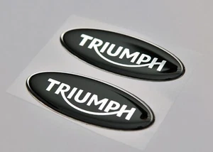 2 pezzi x adesivo TRIUMPH (100x38 mm) decalcomania logo 3D a cupola - Foto 1 di 2