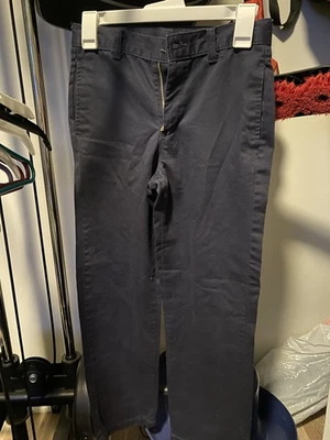 Dos pares de pantalones de vestir juveniles talla 12 azul George y caqui lugar para niños” Foto 1 de 4