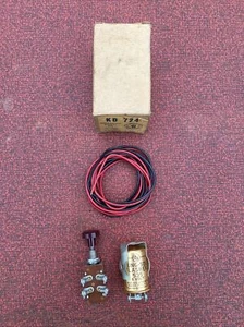 K-D Lamp Company KD 724 Emergency Signal Kit - Picture 1 of 5