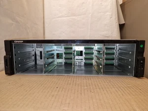 QNAP TS-1679U-RP 16 Bay NAS - Zdjęcie 1 z 13