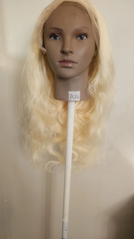 Peluca de encaje de cabello humano 100 % virgen recta rubia Top 28" regular de alta calidad  Foto 1 de 4