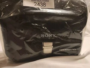 Sony LCS-VA40 Case for most Sony Camcorders - Picture 1 of 3