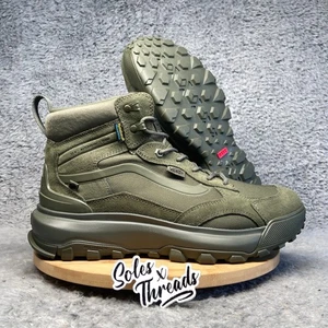 Vans MTE Crestline Waterproof Sneaker Boot Size 10.5 Men Moss Green NBY - Picture 1 of 6