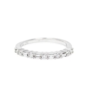 Rosigblau 10K Weißgold 0,25tcw Diamant Jubiläumsband - Größe 5,75 - Bild 1 von 7