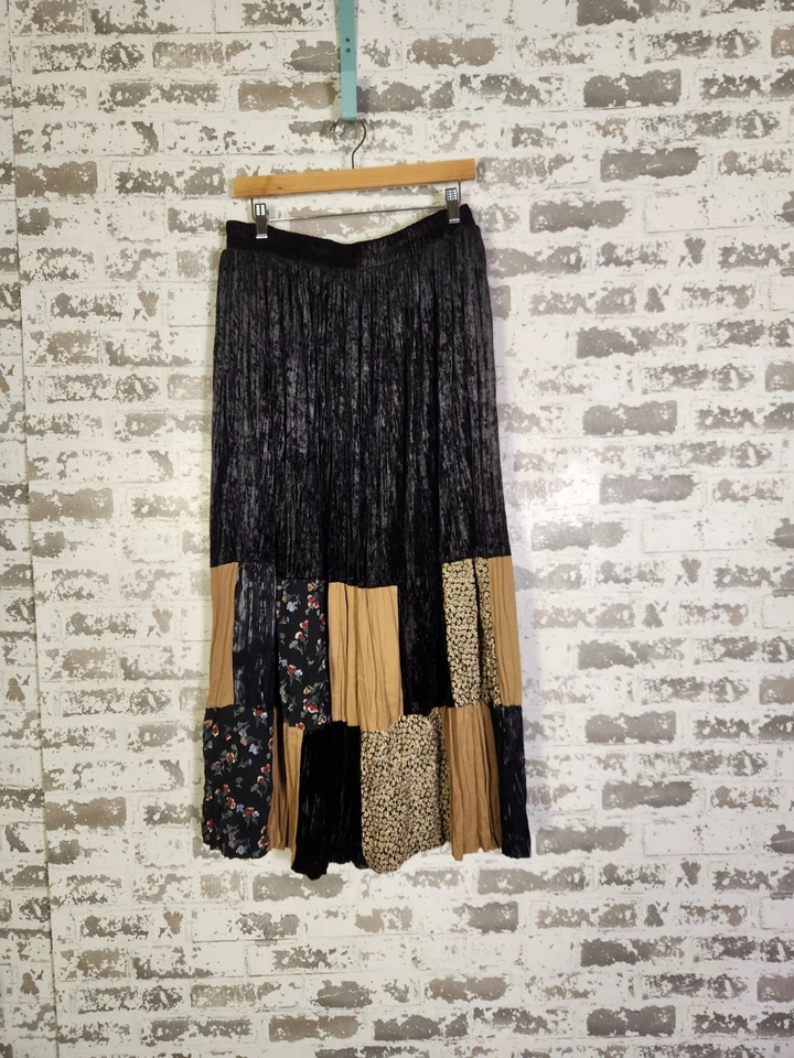 Vintage Patchwork Black Velvet Maxi Skirt Large Boho Hippie Grunge Y2K Floral - Image 1 of 4