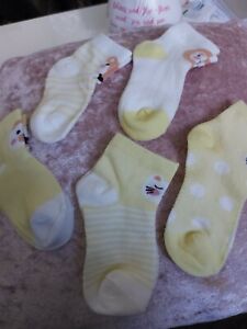 Baby Socks 9 to 12 mths 