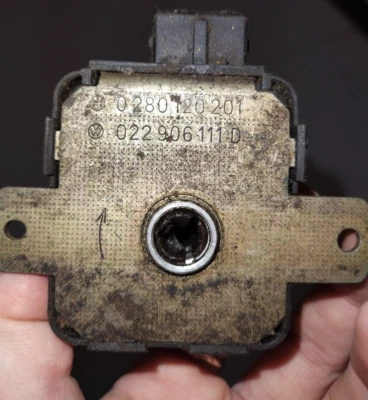 VW Bus, 914 Porsche cuerpo del acelerador micro interruptor 022 906 111 D posición del acelerador Foto 1 de 4