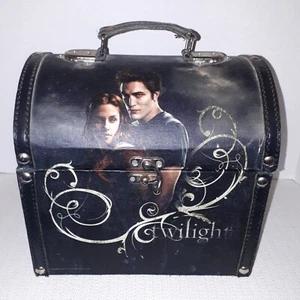 Twilight Edward and Bella Case Trunk by Neca - Picture 1 of 4