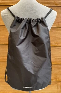 Bolsa antipolvo de lona Balenciaga mochila guardián - correa con cordón - 14" x 19" - Imagen 1 de 3