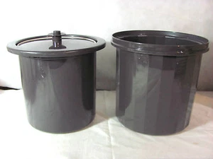 Tupperware Charcoal/Smoke 2 pc Double Wall Insulated Ice Bucket with 3 pc Seal - Picture 1 of 5