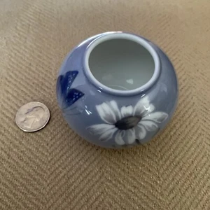 Vintage Royal Copenhagen Small Round Vase Flower Butterfly #2688 2.5" Tall - Picture 1 of 4