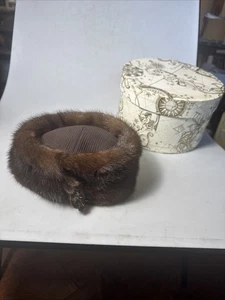 VTG Mink w/ Feet 1950-60's Fur Pillbox Hat Fashion J.W. Robinson, CA EUC! - Picture 1 of 15