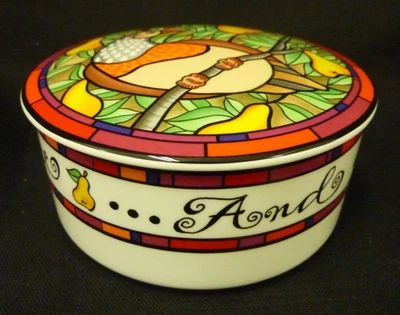 NOVO NA CAIXA DE BUGIGANGAS COBERTA PERDIZ MIKASA EM UMA PEREIRA REDONDA 4,5" JAPÃO - Imagem 1 de 4