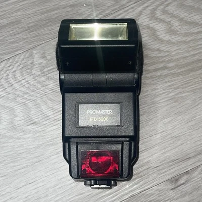 Promaster FTD 5200 Shoe Mount Flash for Canon Camera *Not Tested* - Image 1 of 4