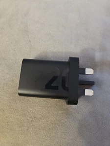 MC-203 genuine Lenovo USB AC-adapter 20 Watt UK wall plug c1 - Picture 1 of 5