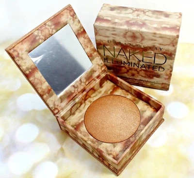 Urban Decay Naked Illuminated Shimmering Powder Highlighter Face & Body Lit 🔥  - Image 1 of 4