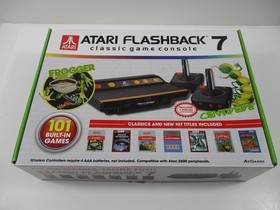 NEW Atari Flashback 7 Classic Game Console Never Used!