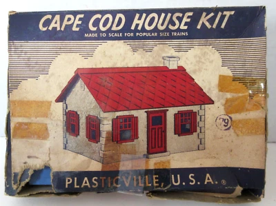 Plasticville Cape Cod Blue House Kit HP-9 - Image 1 of 4