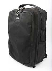 Zaino Think Tank Photo Airport Essentials (piccolo, nero) per laptop e fotocamera - Foto 1 di 12